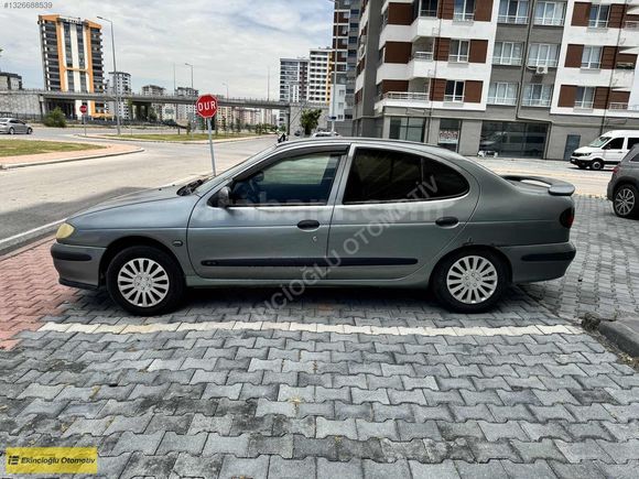 1998 MODEL RENAULT MEGANE 1.6 RTE LPG