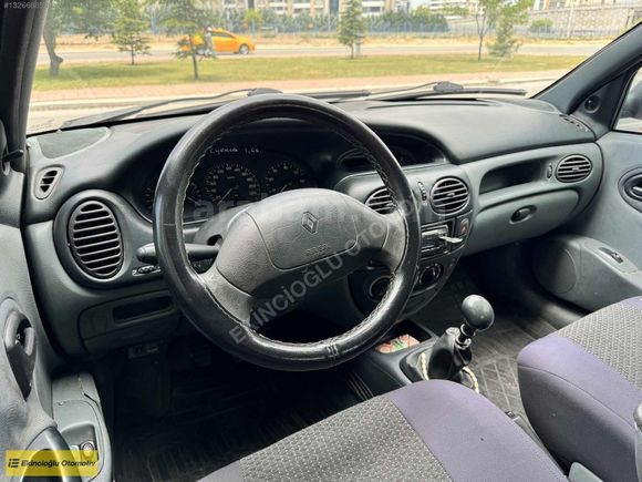 1998 MODEL RENAULT MEGANE 1.6 RTE LPG