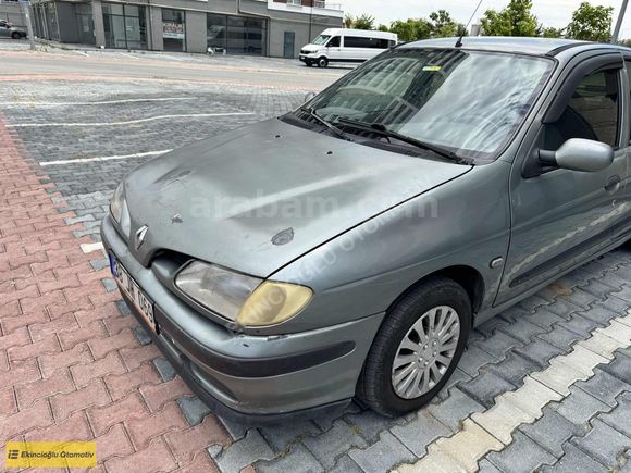 1998 MODEL RENAULT MEGANE 1.6 RTE LPG