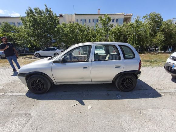 Sahibinden Opel Corsa 1.4 Swing 1994 Model