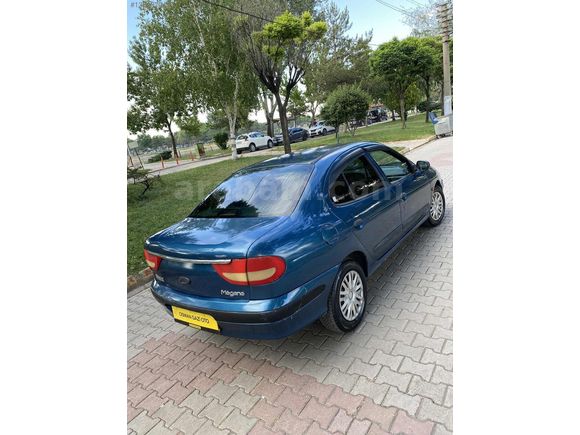 KLİMALI 1.6 LPGLİ CAM GİBİ MEGAN