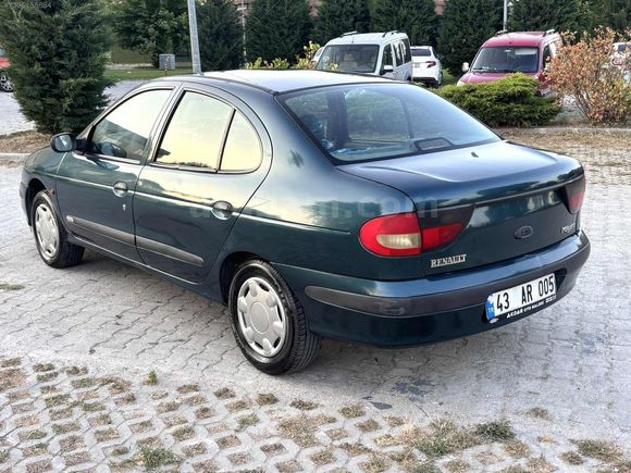 1998 MEGANE//HATASIZ// KLİMALI