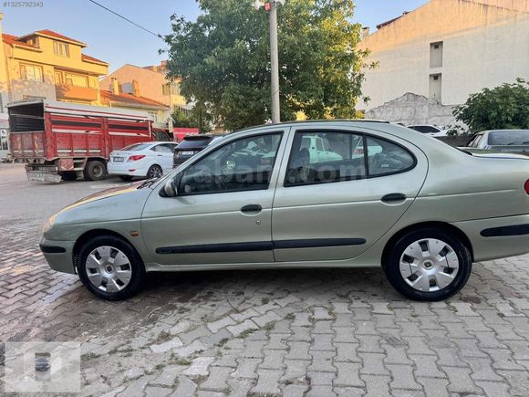 YÜCEL OTO GALERİDEN 1.6 16 VALF MEGANE 1