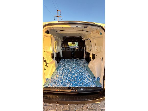 Sahibinden Renault Express Van 1.5 BlueDCI Joy 2023 Model