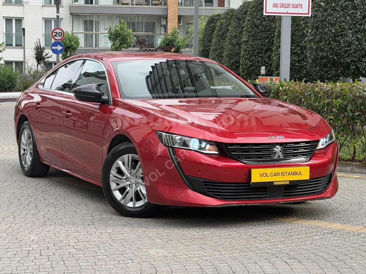 Galeriden Peugeot 508 1.5 BlueHDI Prime 2021 Model İstanbul 93.000 km Kırmızı 3