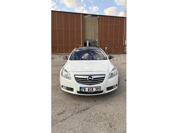  Opel Insignia 1.6 T Cosmo 2010 Model 