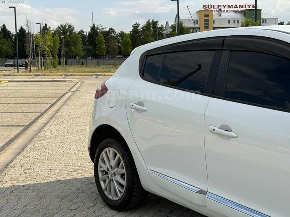 ///2015 170.000 KM MEGAN HB///