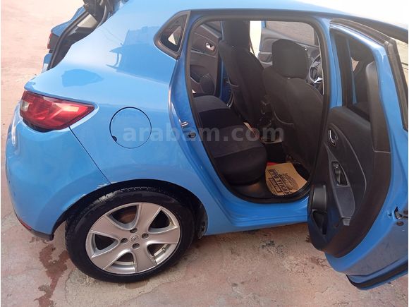 Sahibinden Renault Clio 1.2 Joy 2015 Model
