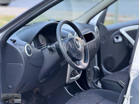 2011/MODEL/143_BİN'DE/SINIF_ARAÇ/1.4_BLACKLİNE/LOGAN_LPG'Lİ