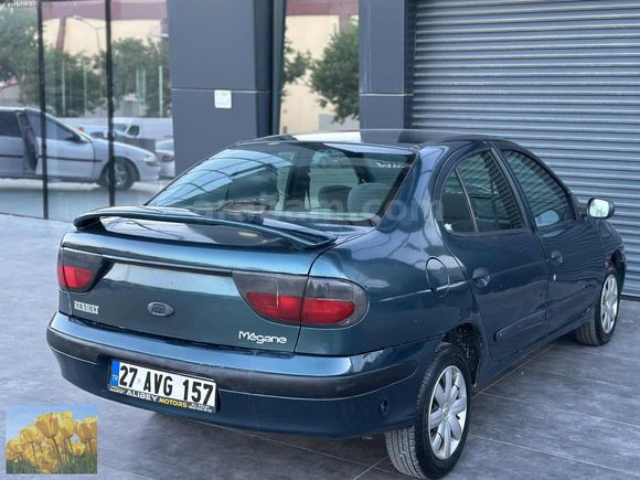 TEMİZ UYGUN MEGAN 1 BENZİN LPG KLİMA