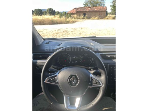 Sahibinden Renault Express Combi 1.5 BlueDCI Touch 2023 Model 