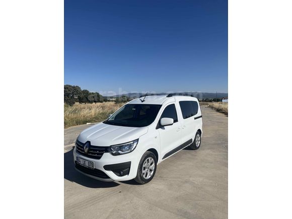 Sahibinden Renault Express Combi 1.5 BlueDCI Touch 2023 Model 