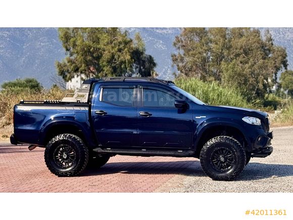 HATASIZ BOYASIZ KAYITSIZ X 250 d 4MATİC 4X4