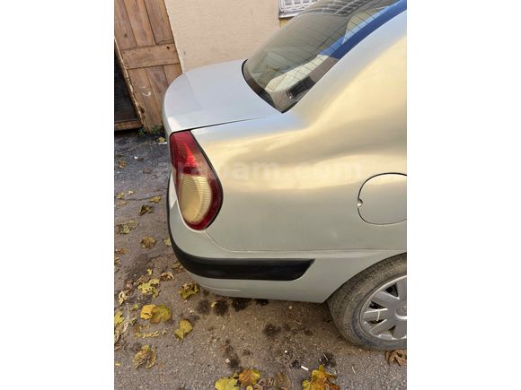 Sahibinden Renault Clio 1.4 Authentique 2005 Model 