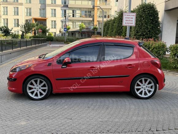 VOL CAR ' dan TEMİZ BAKIMLI PEJO