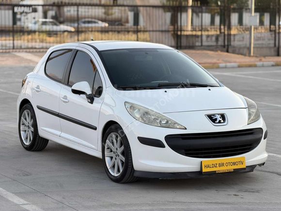 2009 MODEL 1.4 DİZEL 207 HATASIZ KAYITSIZ