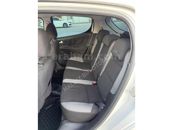 2009 MODEL 1.4 DİZEL 207 HATASIZ KAYITSIZ