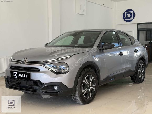 HATASIZ BOYASIZ 2023 CİTROEN C4X FEEL BOLD 83 BİN KM