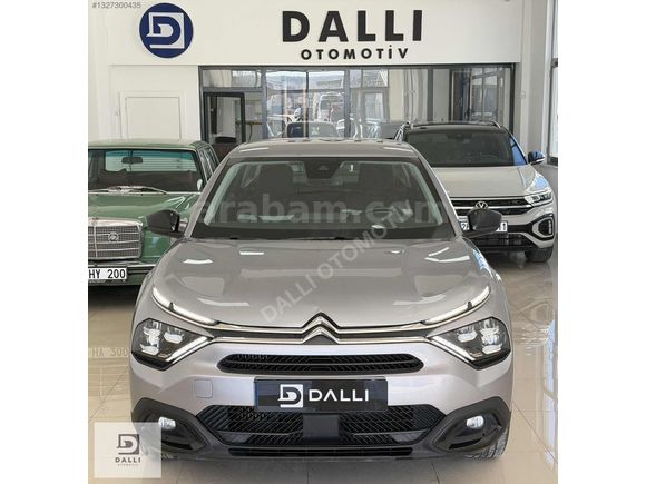 HATASIZ BOYASIZ 2023 CİTROEN C4X FEEL BOLD 83 BİN KM