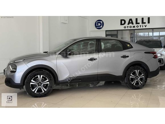 HATASIZ BOYASIZ 2023 CİTROEN C4X FEEL BOLD 83 BİN KM