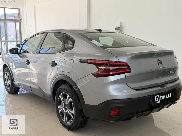 HATASIZ BOYASIZ 2023 CİTROEN C4X FEEL BOLD 83 BİN KM
