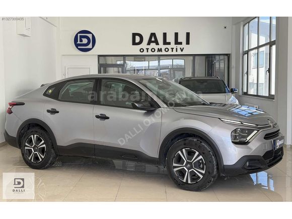 HATASIZ BOYASIZ 2023 CİTROEN C4X FEEL BOLD 83 BİN KM