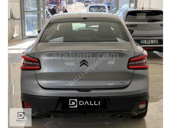 HATASIZ BOYASIZ 2023 CİTROEN C4X FEEL BOLD 83 BİN KM
