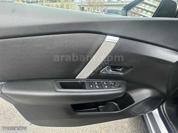 2023 C4X 1.2 PureTech SHİNE EAT8 YETKİLİ SERVİS BAKIMLI