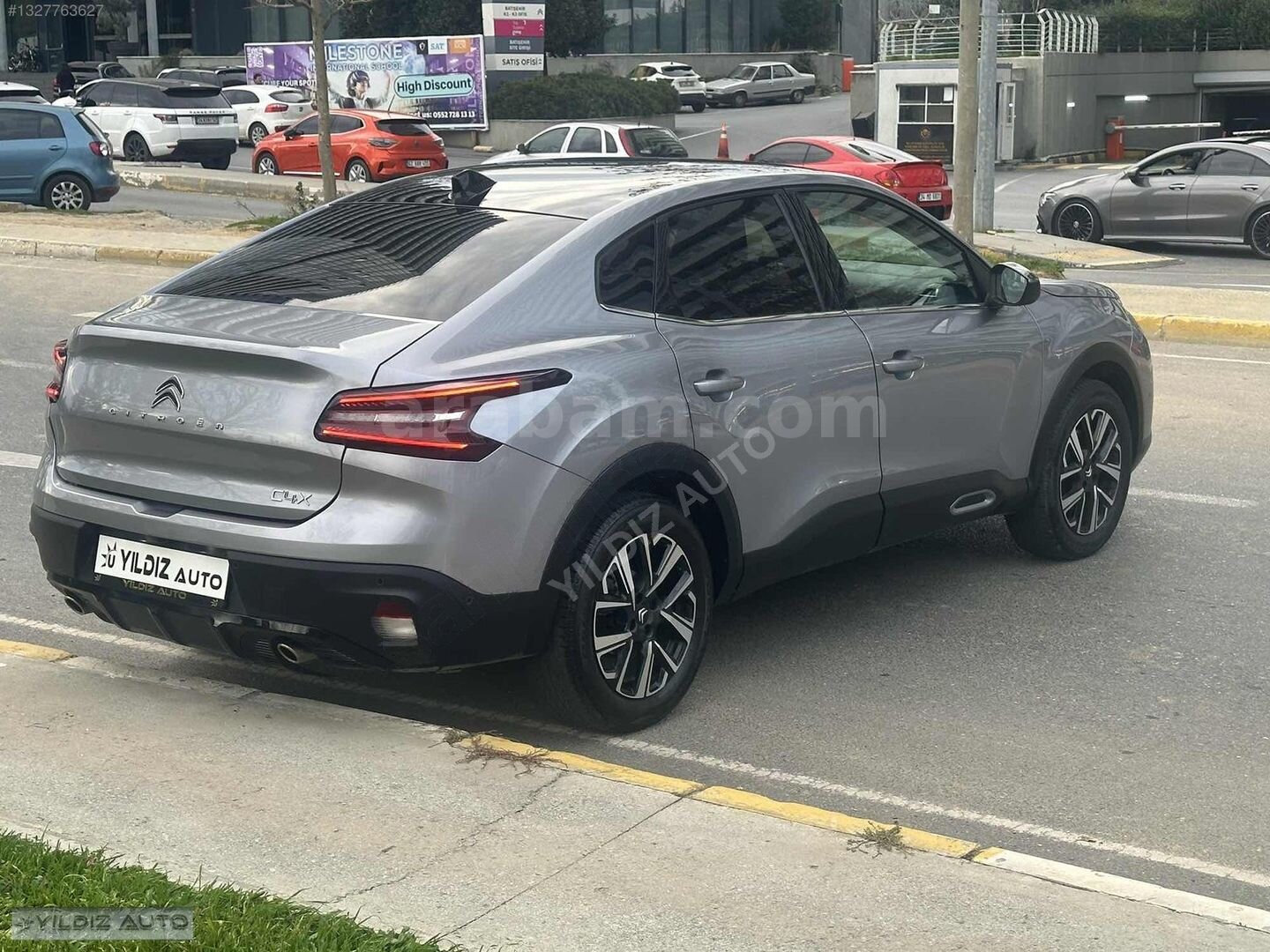 Galeriden Citroen C4 X 1.2 PureTech Shine 2023 Model İstanbul 90.000 km Gri 7