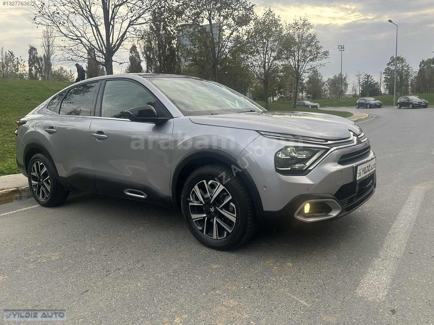 Galeriden Citroen C4 X 1.2 PureTech Shine 2023 Model İstanbul 90.000 km Gri 5
