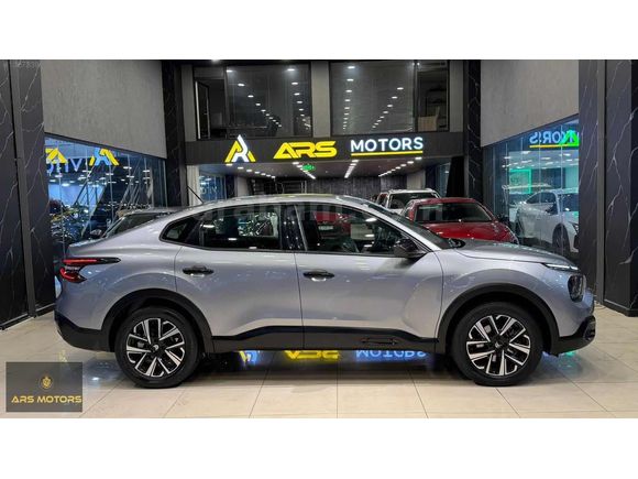 *ARS* 2024 MODEL CITROEN C4 X 1.2 FEEL BOLD 26.000KM
