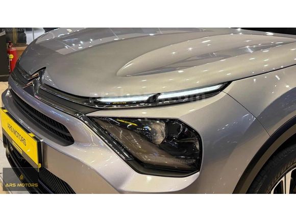 *ARS* 2024 MODEL CITROEN C4 X 1.2 FEEL BOLD 26.000KM