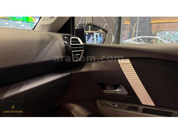 *ARS* 2024 MODEL CITROEN C4 X 1.2 FEEL BOLD 26.000KM
