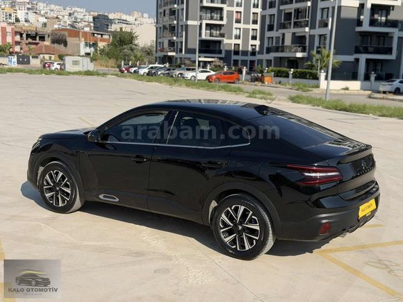 Citroen C4X 12 PureTech Shine