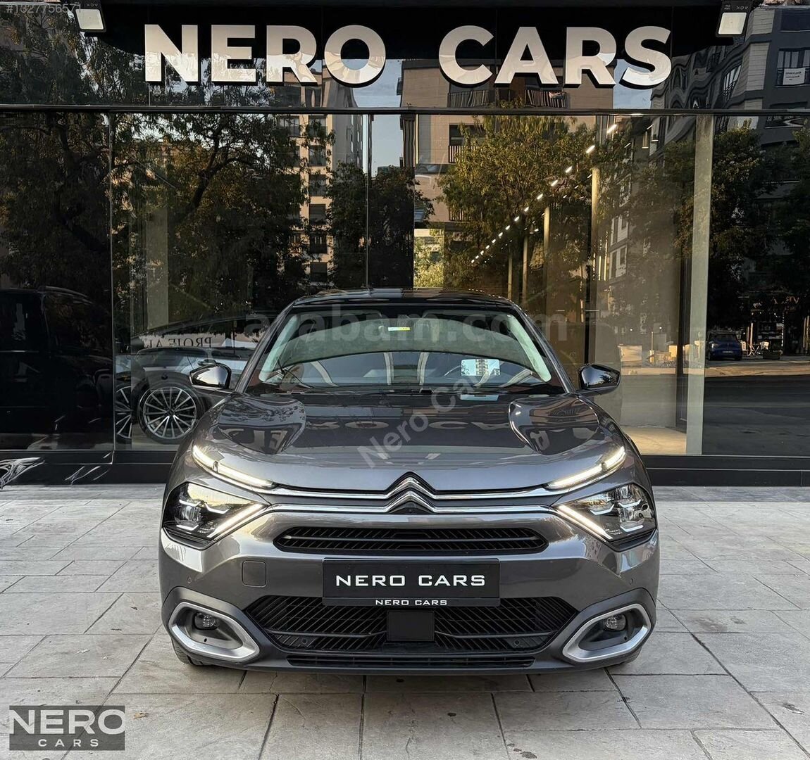 Galeriden Citroen C4 X 1.2 PureTech Shine Bold 2023 Model İstanbul 34.000 km Gri 2