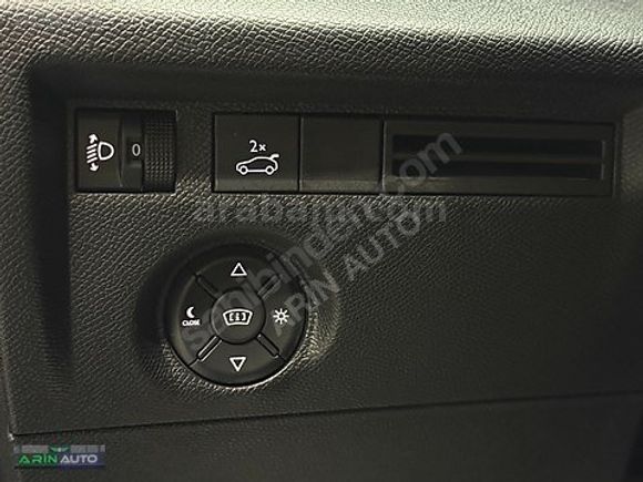 2025_C4X_MAX_DEĞİŞENSİZ_46.000KM_HEADUPDİSP_KOLTUK ISIT_KEYLESGO