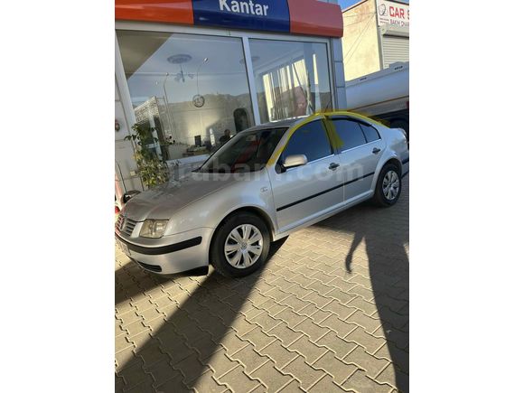 Sahibinden Volkswagen Bora 1.6 Trendline 2000 Model 