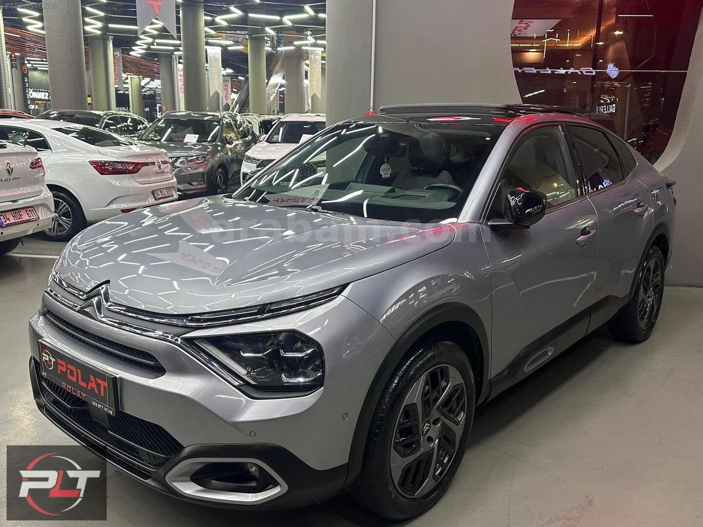 Galeriden Citroen C4 X 1.2 PureTech Shine Bold 2024 Model İstanbul 21.673 km Gri 3