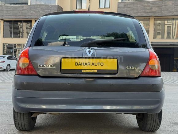 BAHAR AUTO'DAN 2006 MODEL EMSALSİZ TEMİZLİKTE CLİO HB