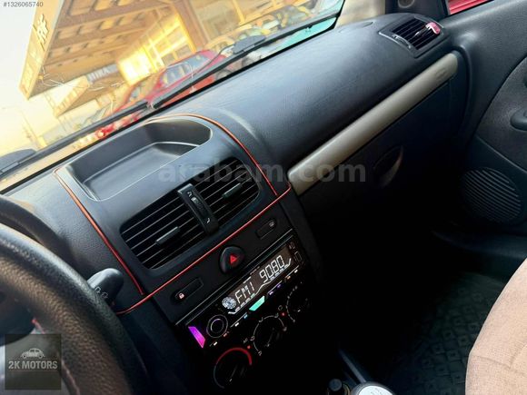 Renault Clio 1.2 Benzin 16 Valf -Kredi Kartina Taksit-