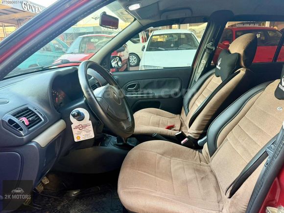 Renault Clio 1.2 Benzin 16 Valf -Kredi Kartina Taksit-