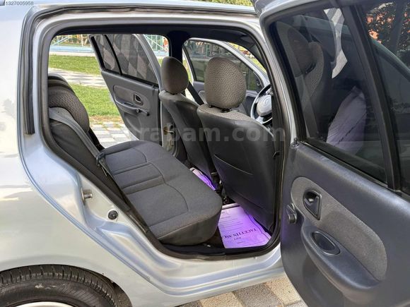 Durmaz otomotiv den klimalı Clio