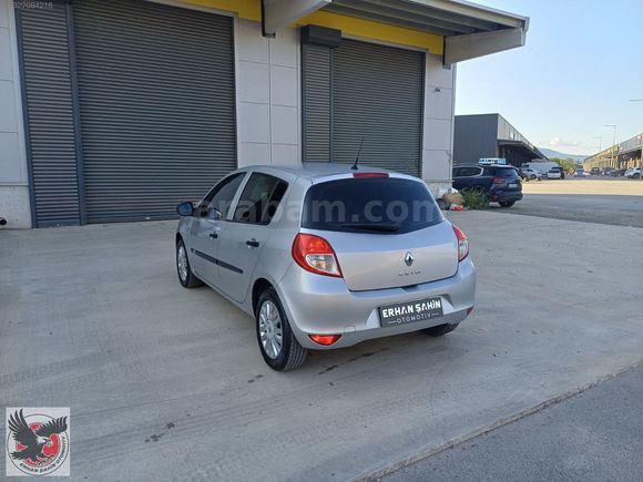 TEMİZ AİLE ARABASI DÜŞÜK KM.DEĞİŞENSİZ