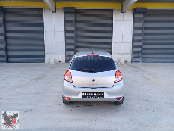 TEMİZ AİLE ARABASI DÜŞÜK KM.DEĞİŞENSİZ