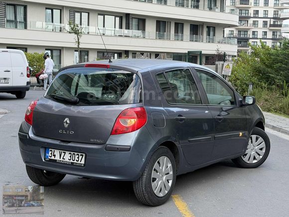 2006 CLIO 1.2 67 BİN KM'DE İLK EL DÜZGÜN ARAC.....