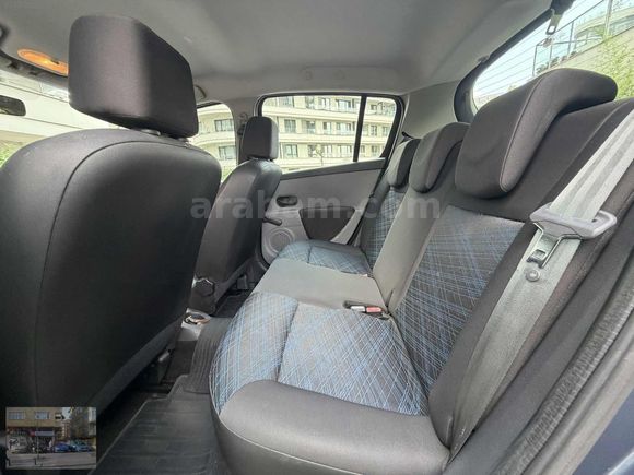 2006 CLIO 1.2 67 BİN KM'DE İLK EL DÜZGÜN ARAC.....