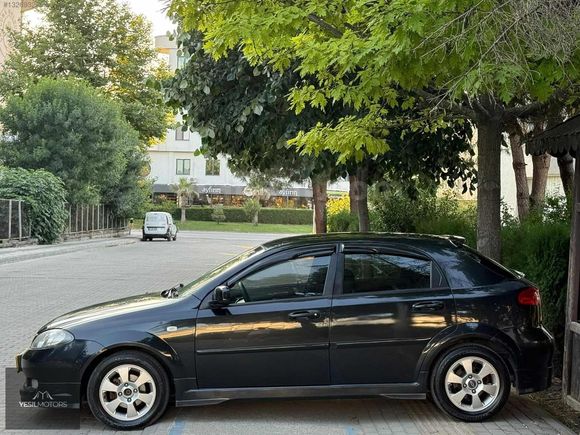 YEŞİLMOTORSDAN LACETTİ