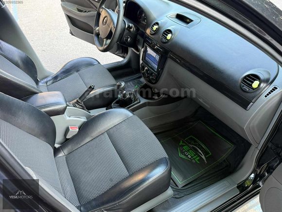 YEŞİLMOTORSDAN LACETTİ
