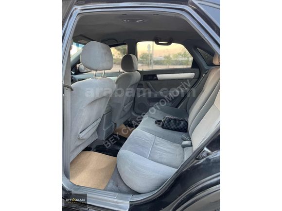 BEY CLASS'DAN CHEVROLET LACETTİ 1.6 SX 208 BİN'DE DEGİŞENSİZ