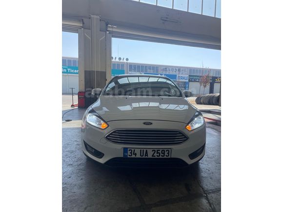 Sahibinden Acill  Ford Focus 2015 Model 176000 

 